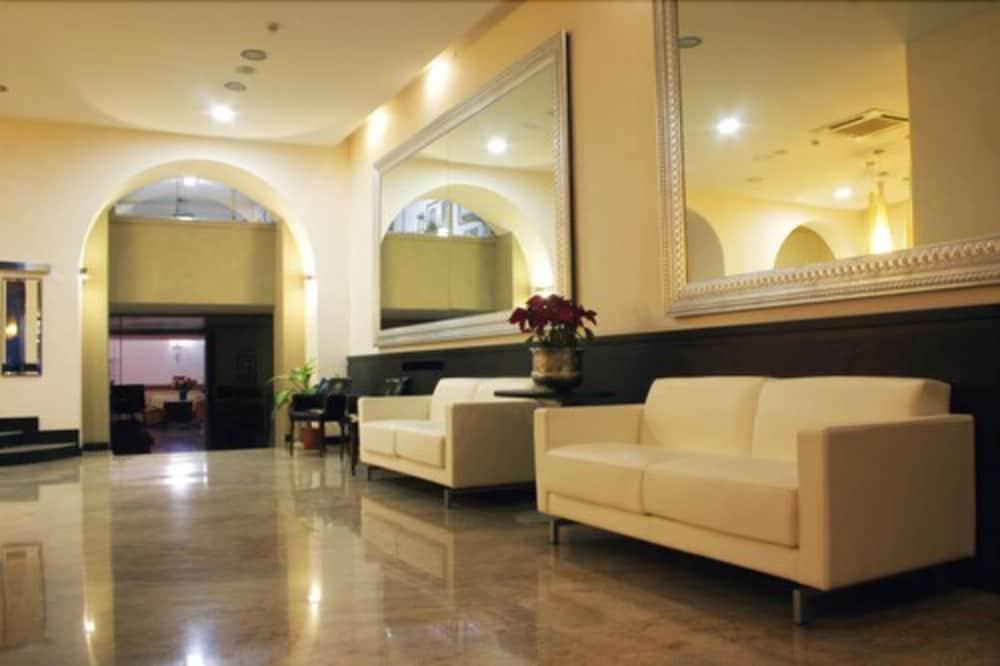 Hotel Europa Foggia Exterior photo
