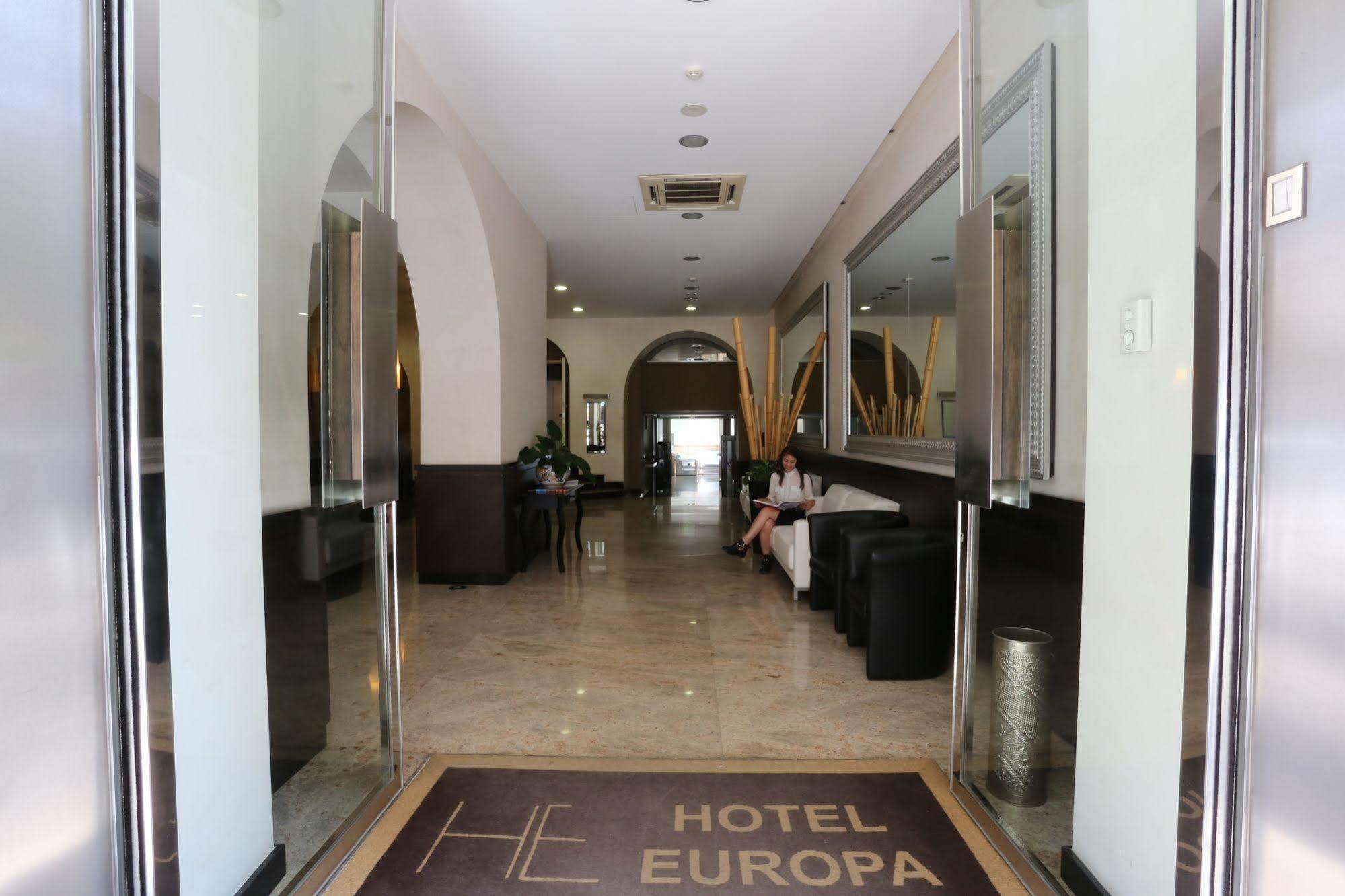 Hotel Europa Foggia Exterior photo