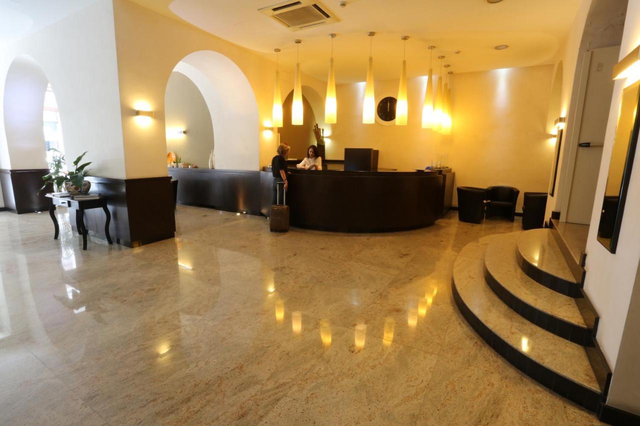 Hotel Europa Foggia Exterior photo