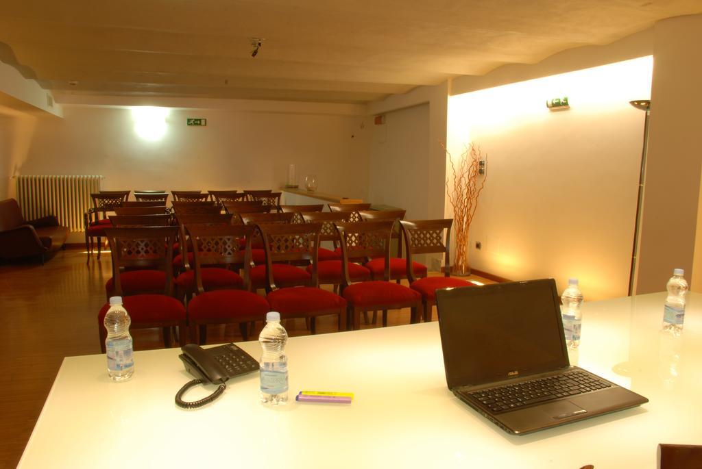 Hotel Europa Foggia Exterior photo